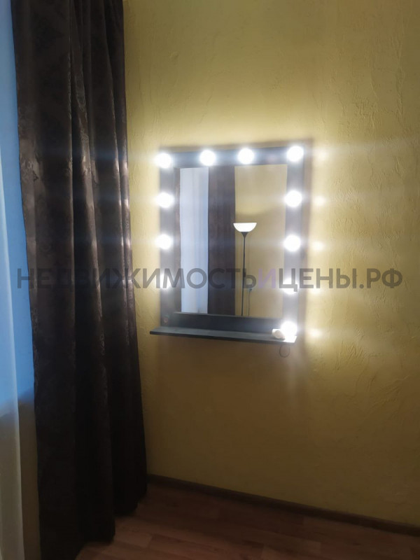 3 комн., 78м2, 2/4, Тюмень