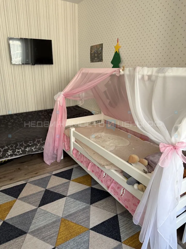 3 комн., 75.8м2, 4/9, Юго-Западный, Тюмень