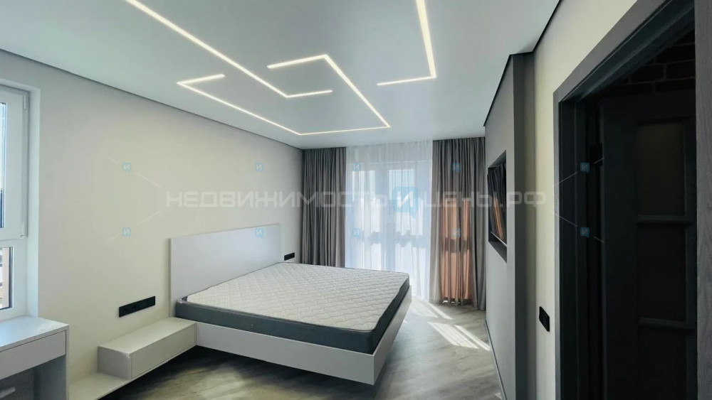3 комн., 80.9м2, 8/16, Тюмень