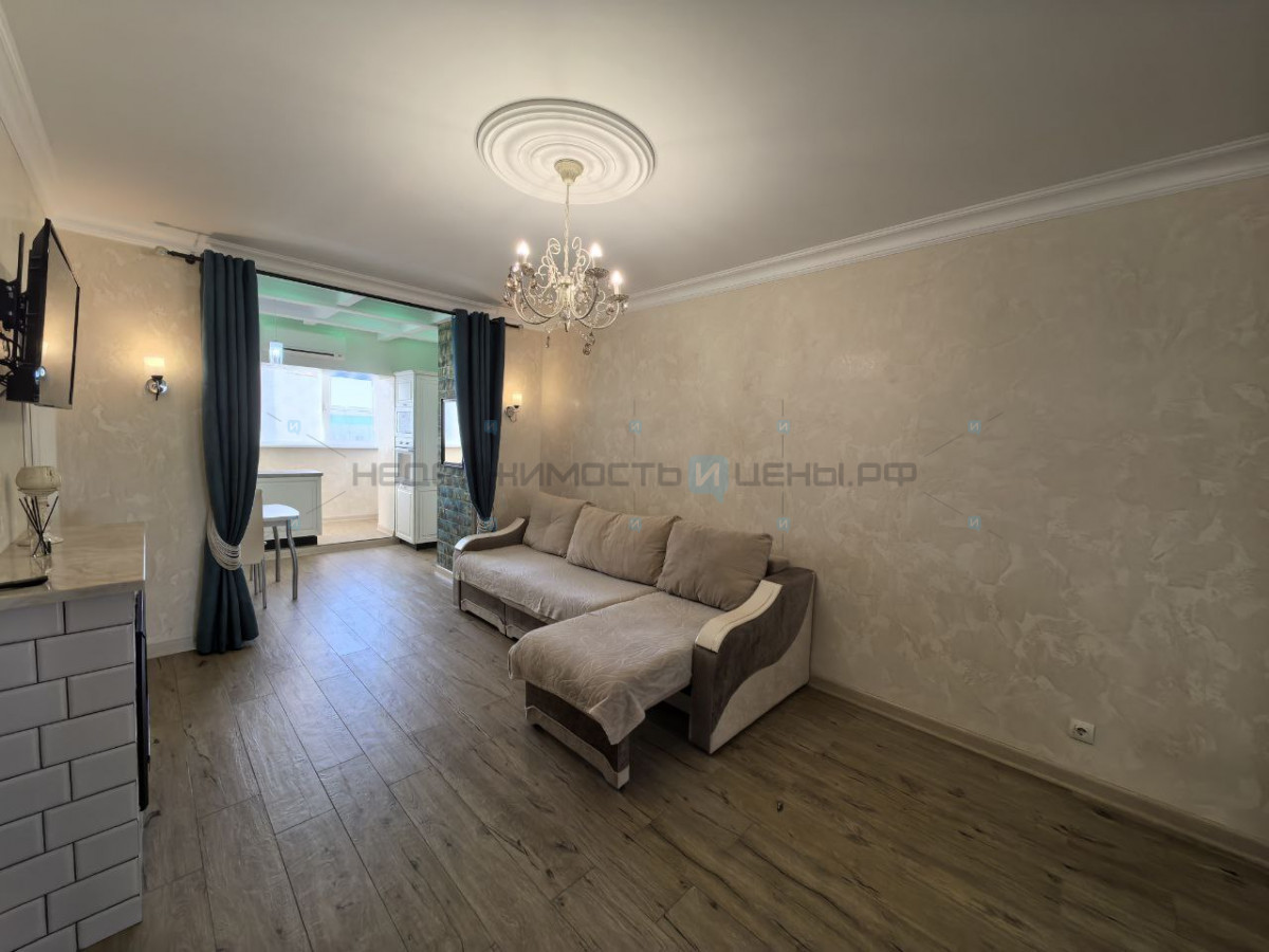 1 комн., 50м2, 10/16, Тюмень