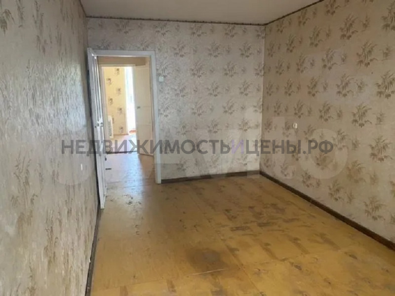 2 комн., 49.7м2, 1/5, Тюмень
