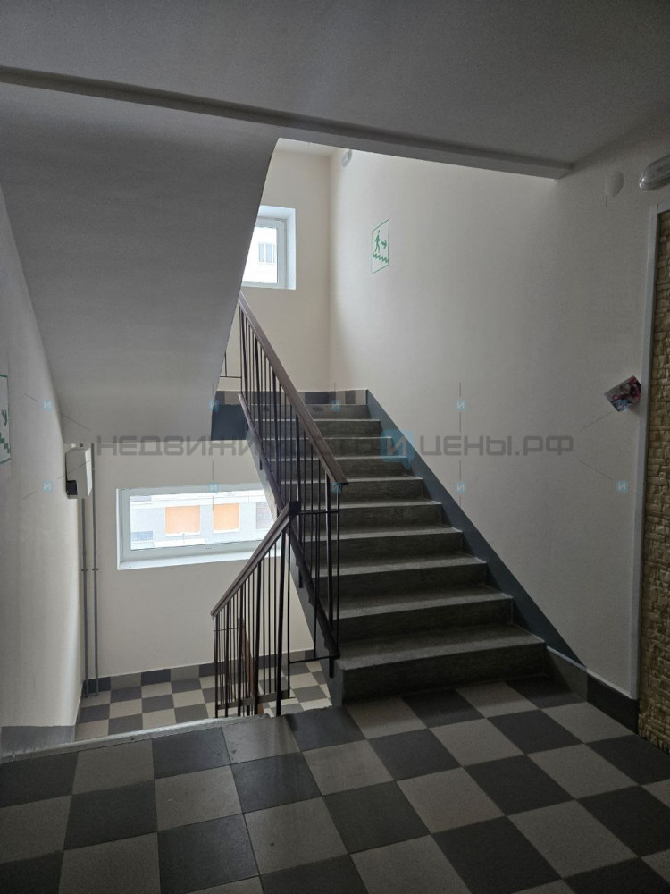 1 комн., 36м2, 5/9, Тюмень