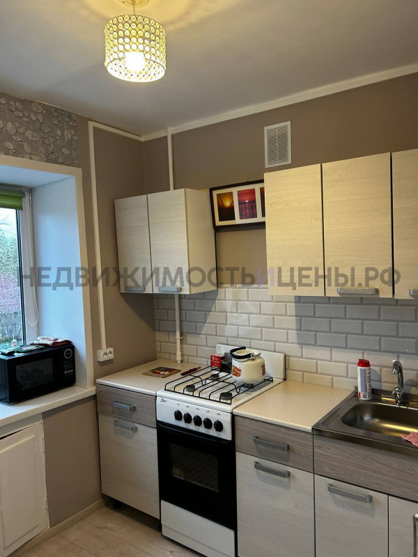 2 комн., 44м2, 3/5, Тюмень