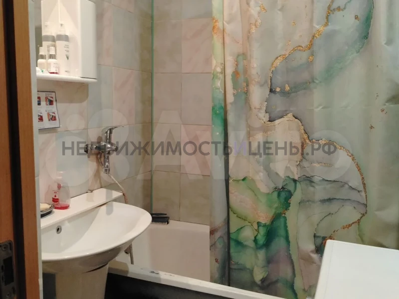 2 комн., 52м2, 1/5, Тюмень