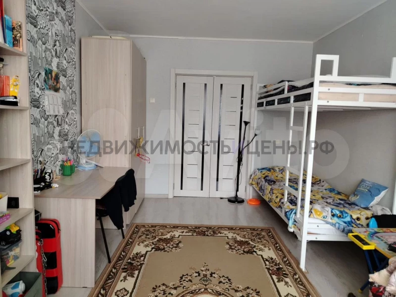 2 комн., 52м2, 1/5, Тюмень