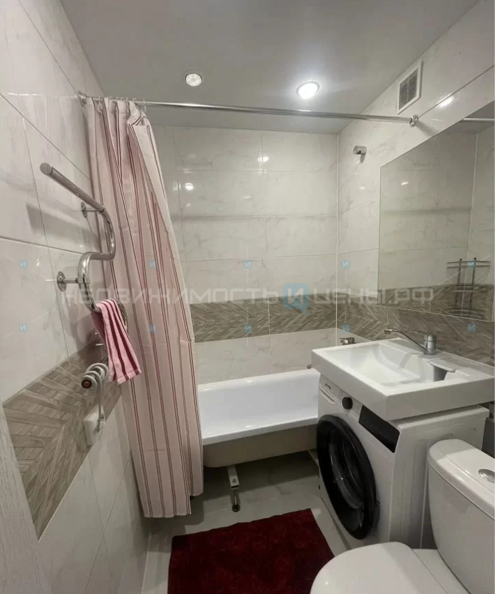 2 комн., 43м2, 2/5, Тюмень
