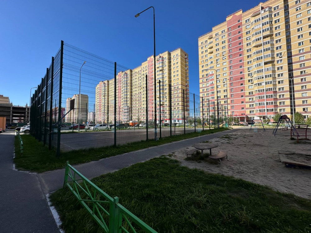 2 комн., 51.4м2, 8/17, Ямальский-2, Тюмень
