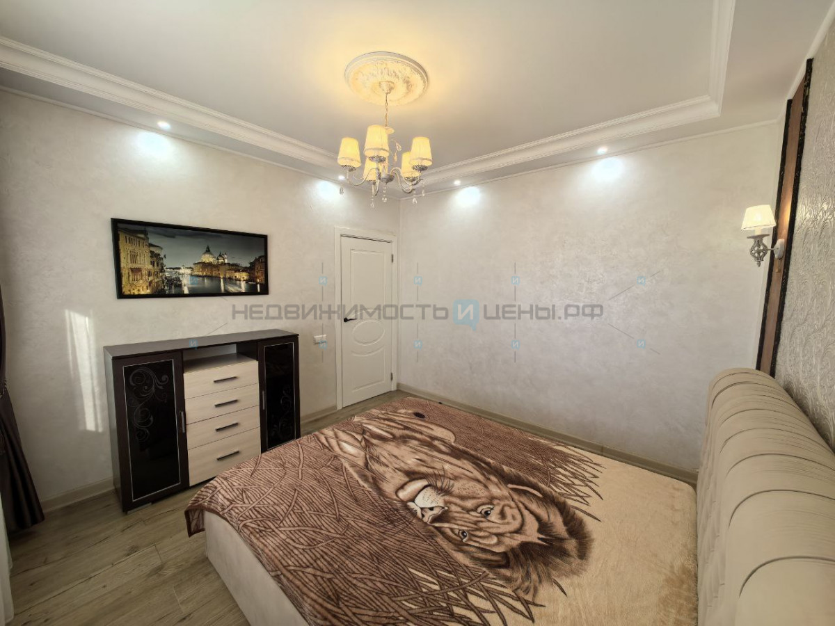 1 комн., 50м2, 10/16, Тюмень