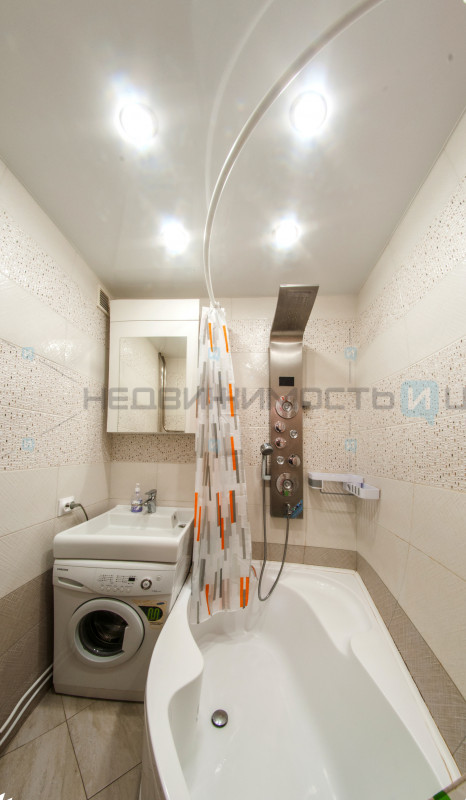 2 комн., 42.8м2, 2/9, Тюмень