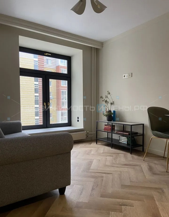 2 комн., 52м2, 5/10, Тюмень