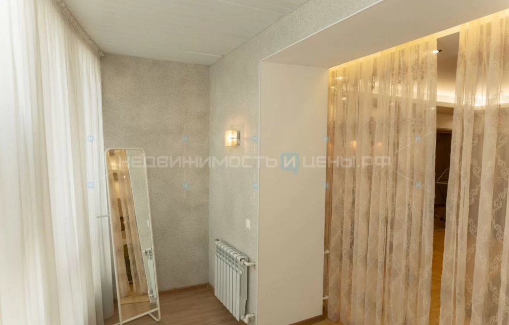 5 комн., 220.9м2, 5/10, Тюмень