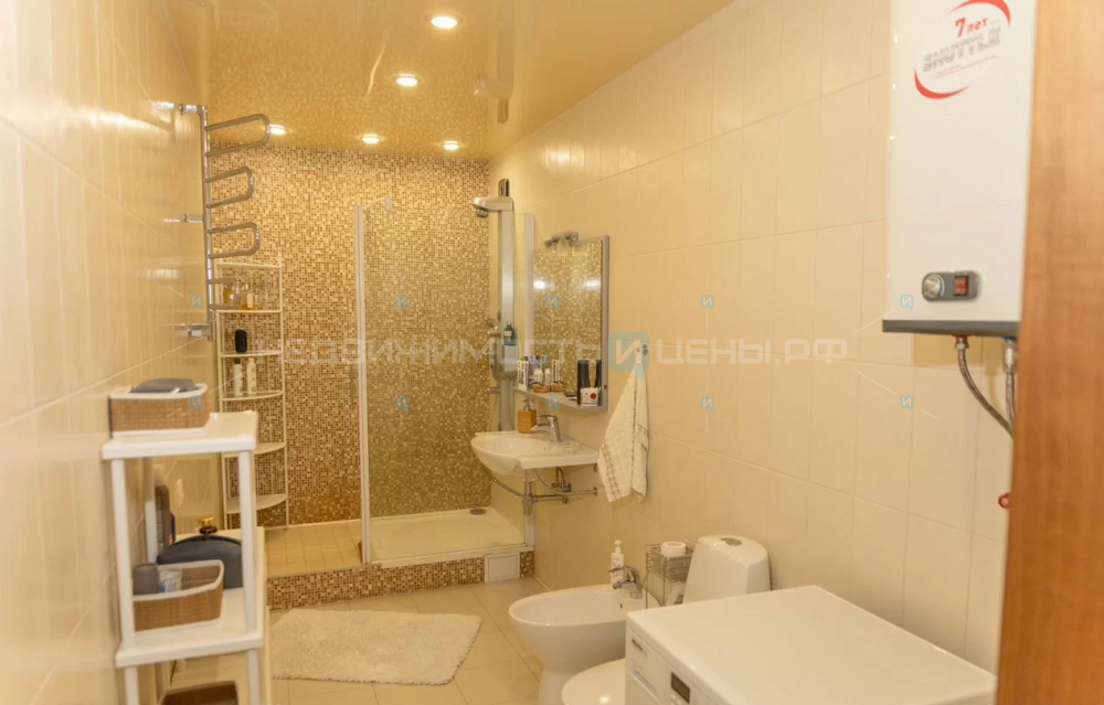 5 комн., 220.9м2, 5/10, Тюмень