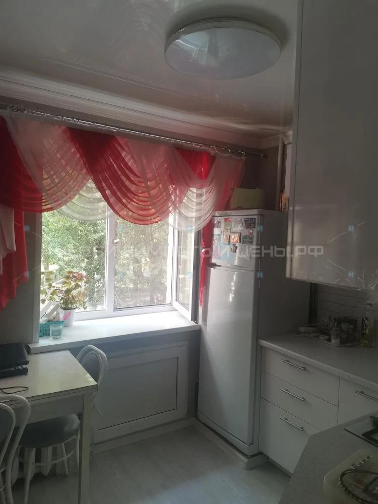 2 комн., 45м2, 2/5, Тюмень