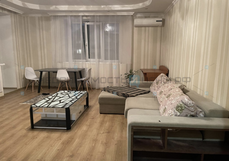2 комн., 80м2, 8/9, Тюмень