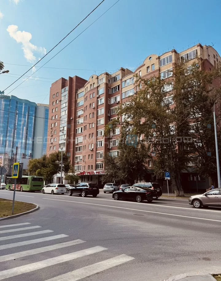 2 комн., 72.1м2, 9/10, Тюмень