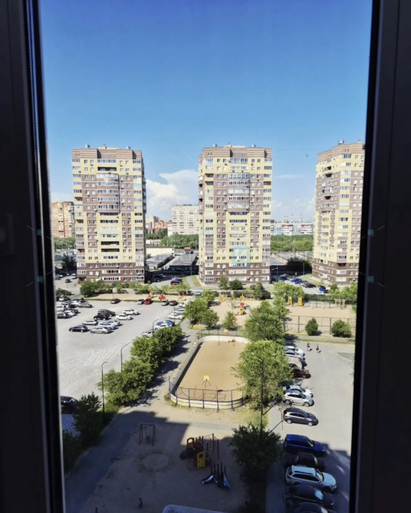 3 комн., 81.3м2, 9/10, Тюмень