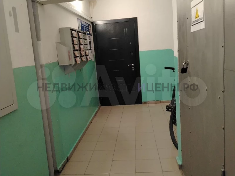2 комн., 52м2, 1/5, Тюмень