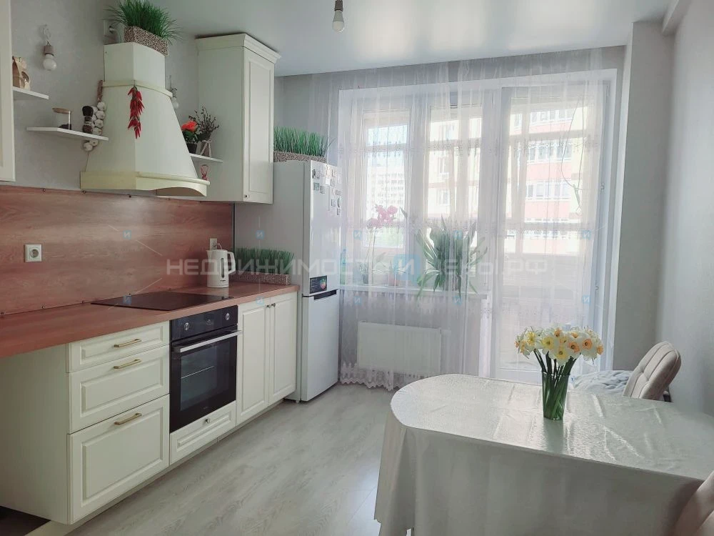 1 комн., 46м2, 2/20, Ривьера, Тюмень