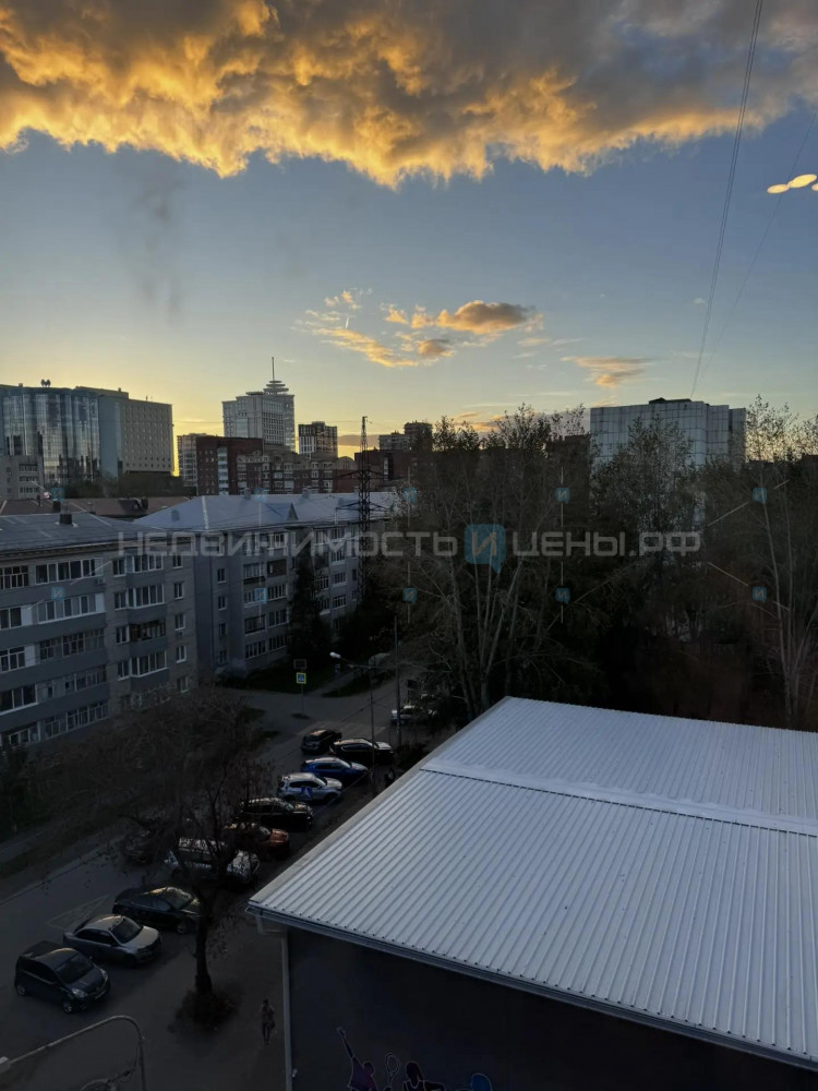 2 комн., 108м2, 7/10, Тюмень