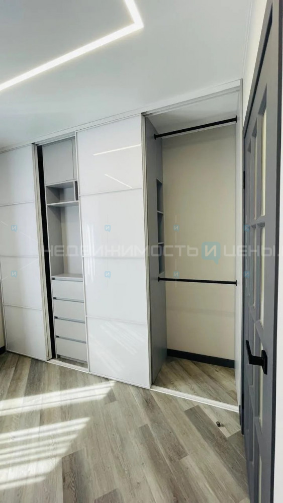 3 комн., 80.9м2, 8/16, Тюмень