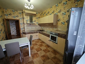 1 комн., 50м2, 16/25, Тюмень