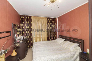 2 комн., 67.8м2, 2/4, Тюмень