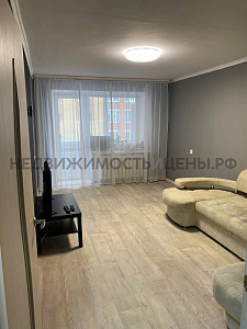 2 комн., 48.3м2, 4/5, Тюмень