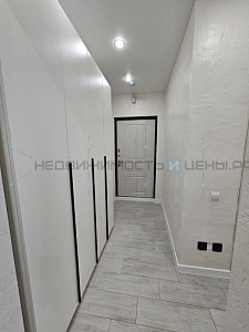 2 комн., 38м2, 15/16, Тюмень