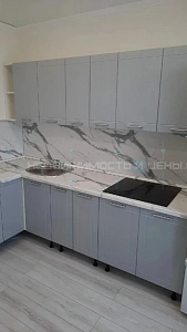 1 комн., 28м2, 13/15, Тюмень