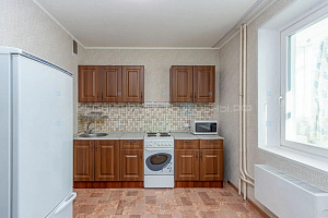 2 комн., 63м2, 4/10, Тюмень