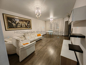 1 комн., 50.5м2, 10/10, Тюмень