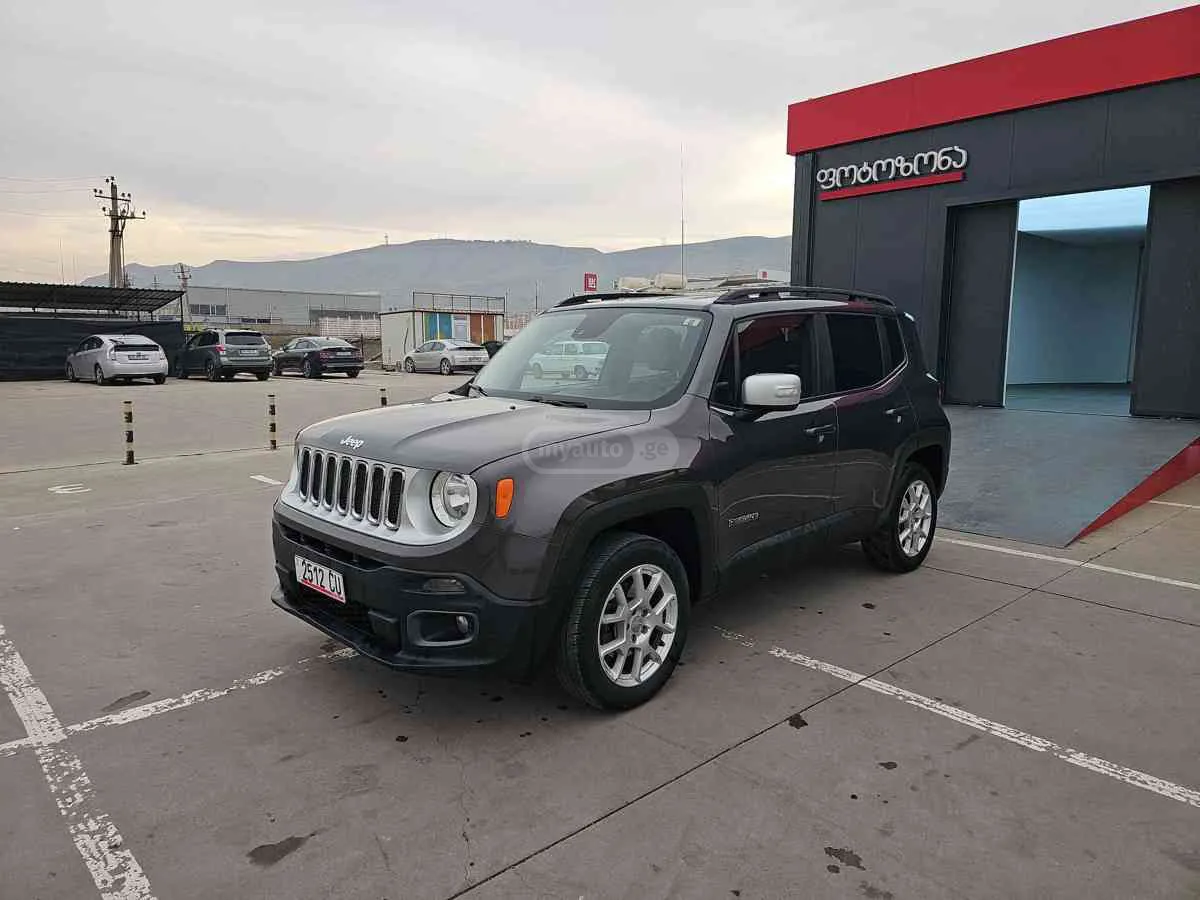Jeep Renegade · 2017
