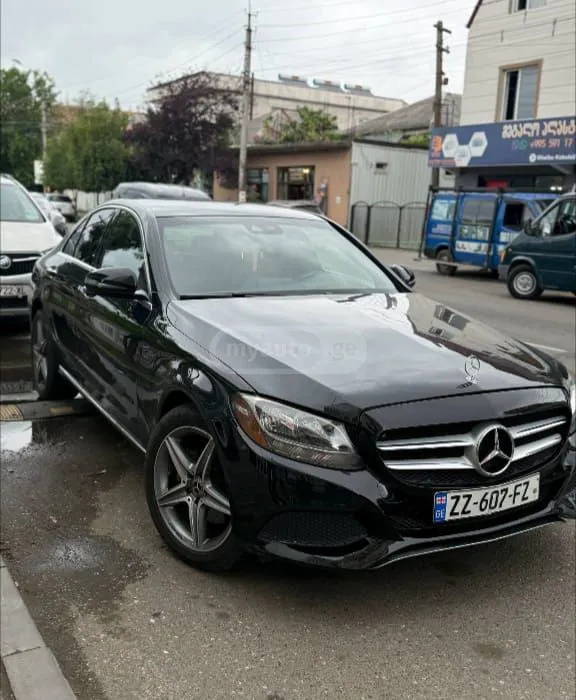 Mercedes-Benz C 300 · 2016