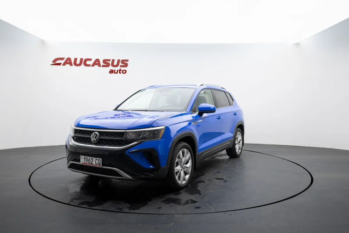 Volkswagen Taos · 2022