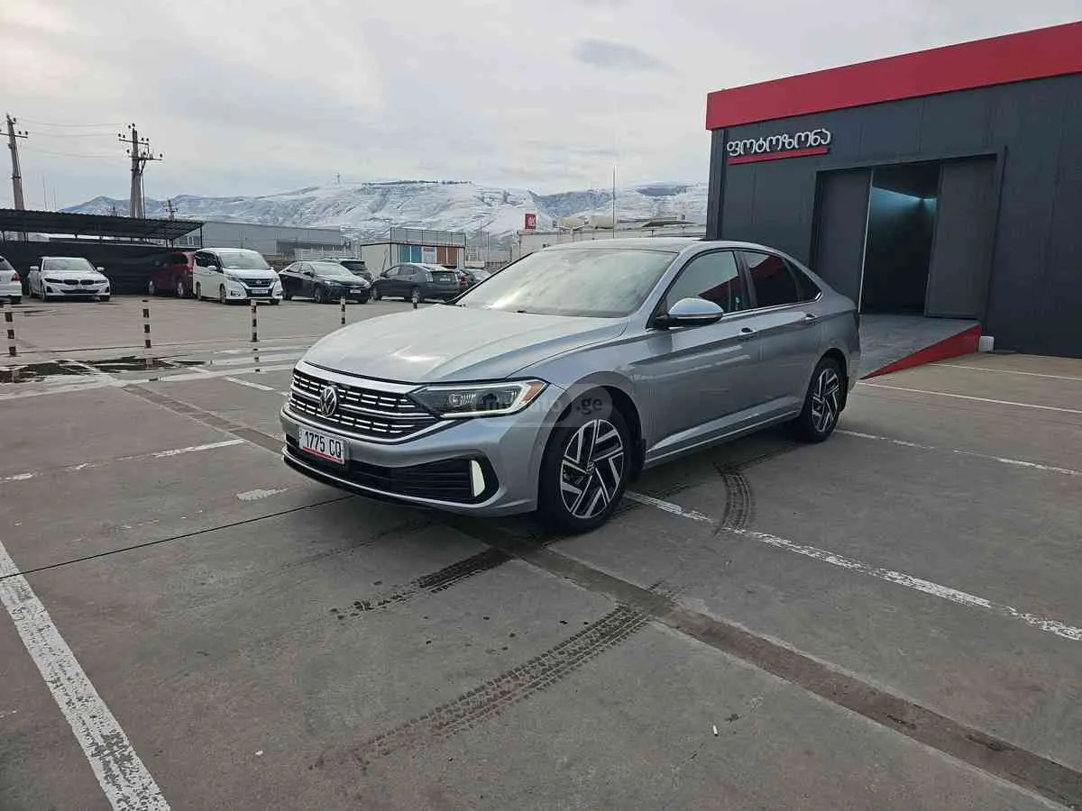Volkswagen Jetta · 2022