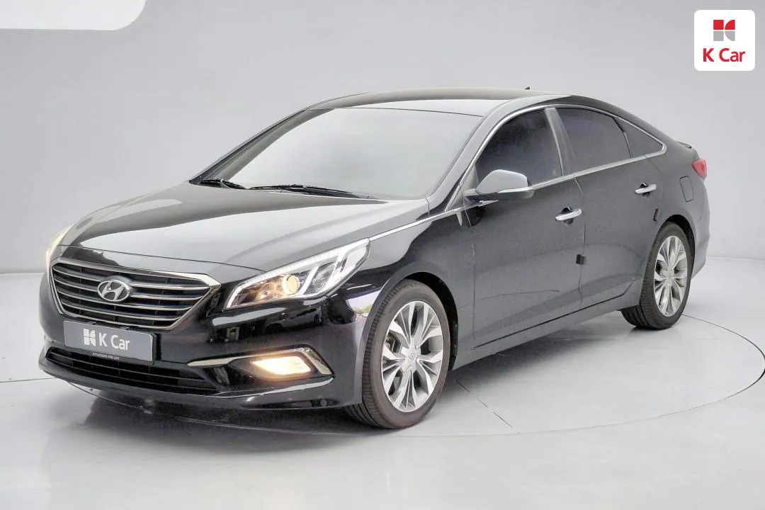 Hyundai Sonata · 2017