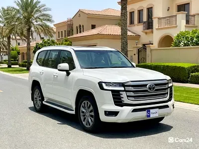 Toyota Land Cruiser · 2024