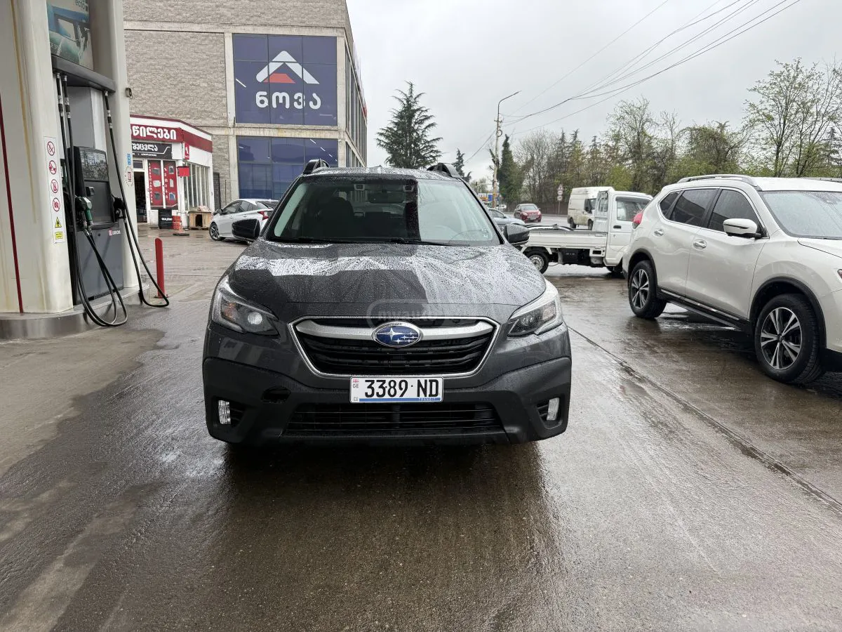Subaru Outback · 2020