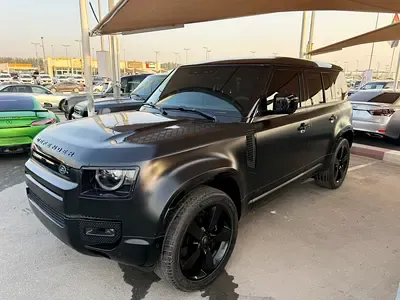 Land Rover Defender · 2024