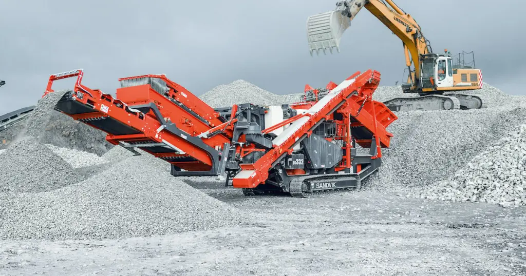 Запчасти гусеничного хода дробильно-сортировочных установок Sandvik