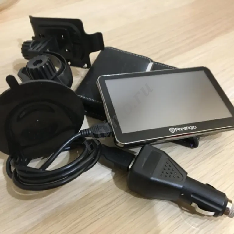 GPS устройство для автомобиля