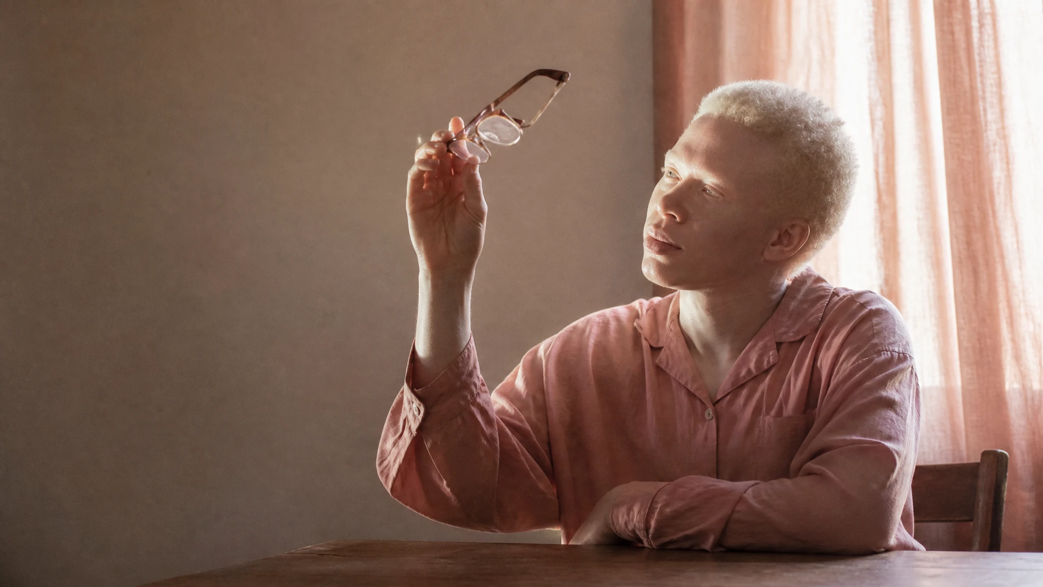 Zebrafish study links albinism gene to eye development