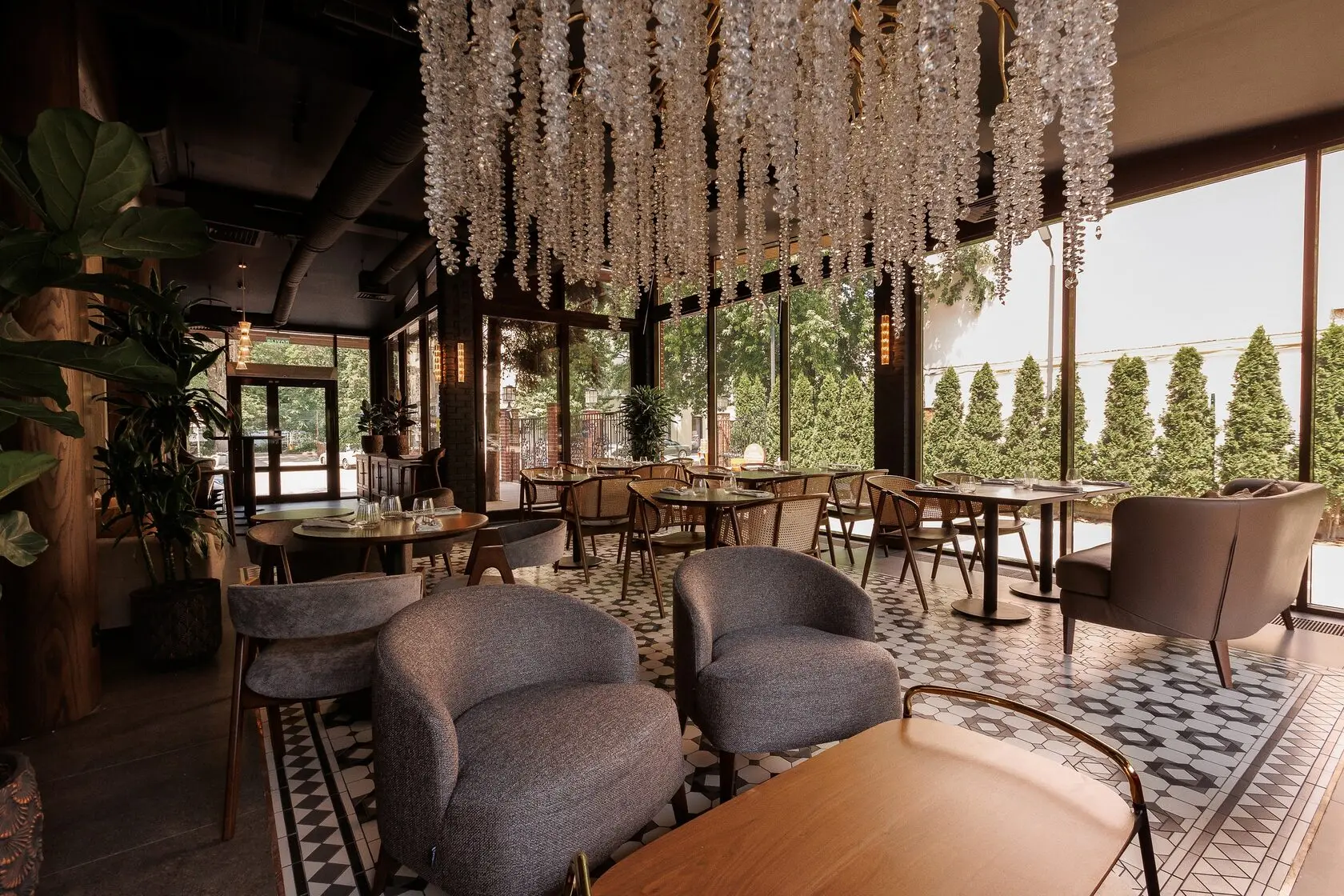 Ресторан современники