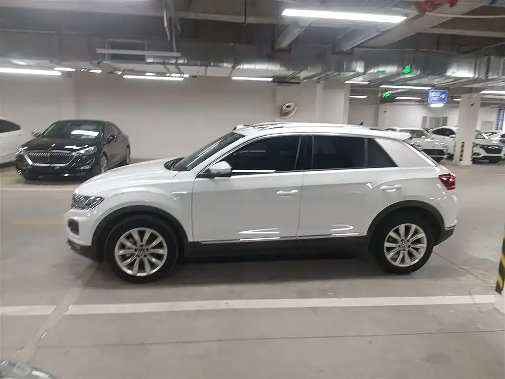 Volkswagen T-Roc 2021 из CN, фото 9