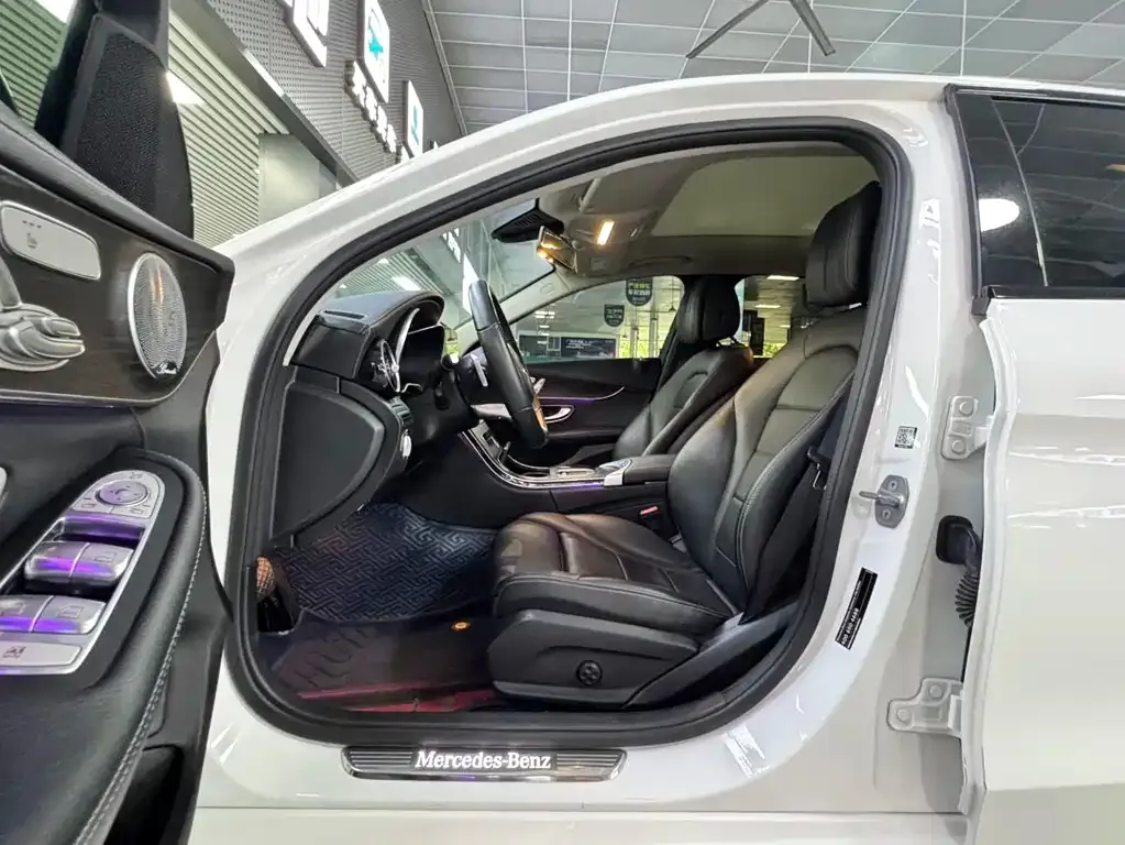 Mercedes-Benz C-Class 2021 из CN, фото 10