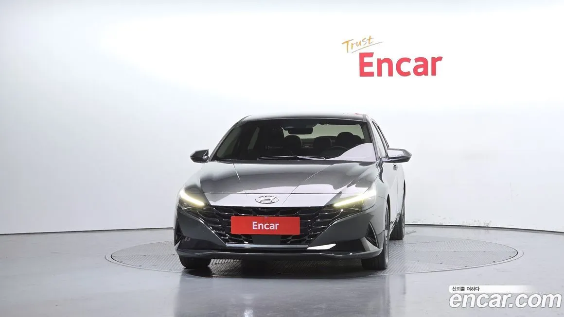 Hyundai AVANTE — фото 3