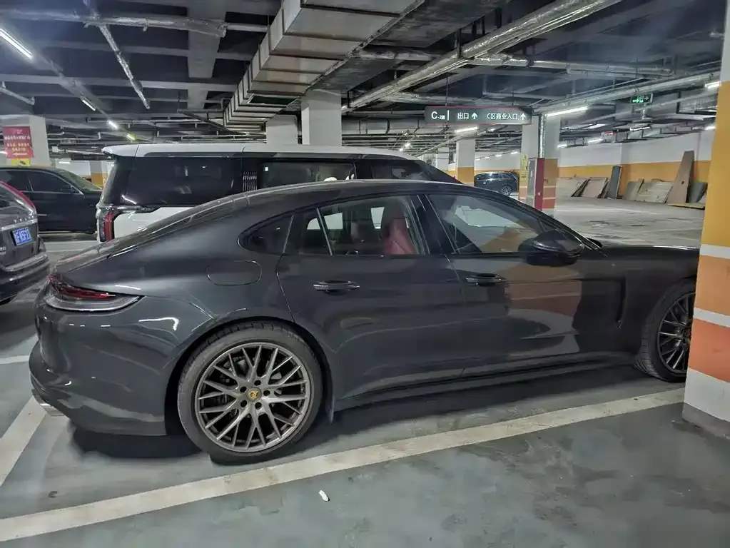 Porsche Panamera 2024 из CN, фото 5