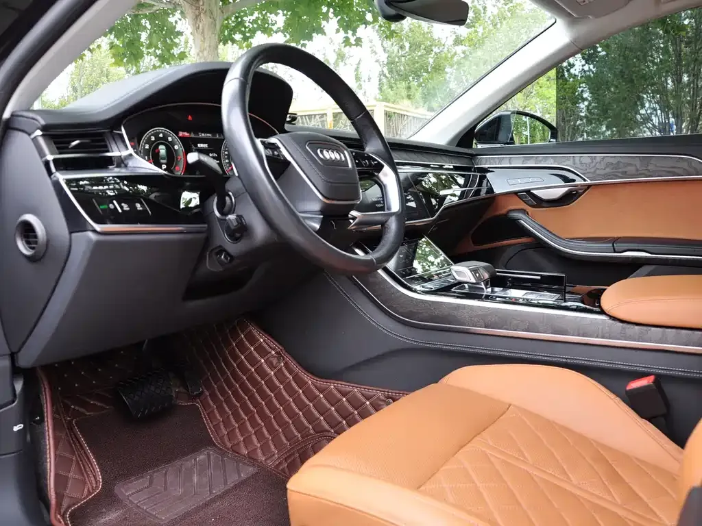 Audi A8 2024 из CN, фото 10