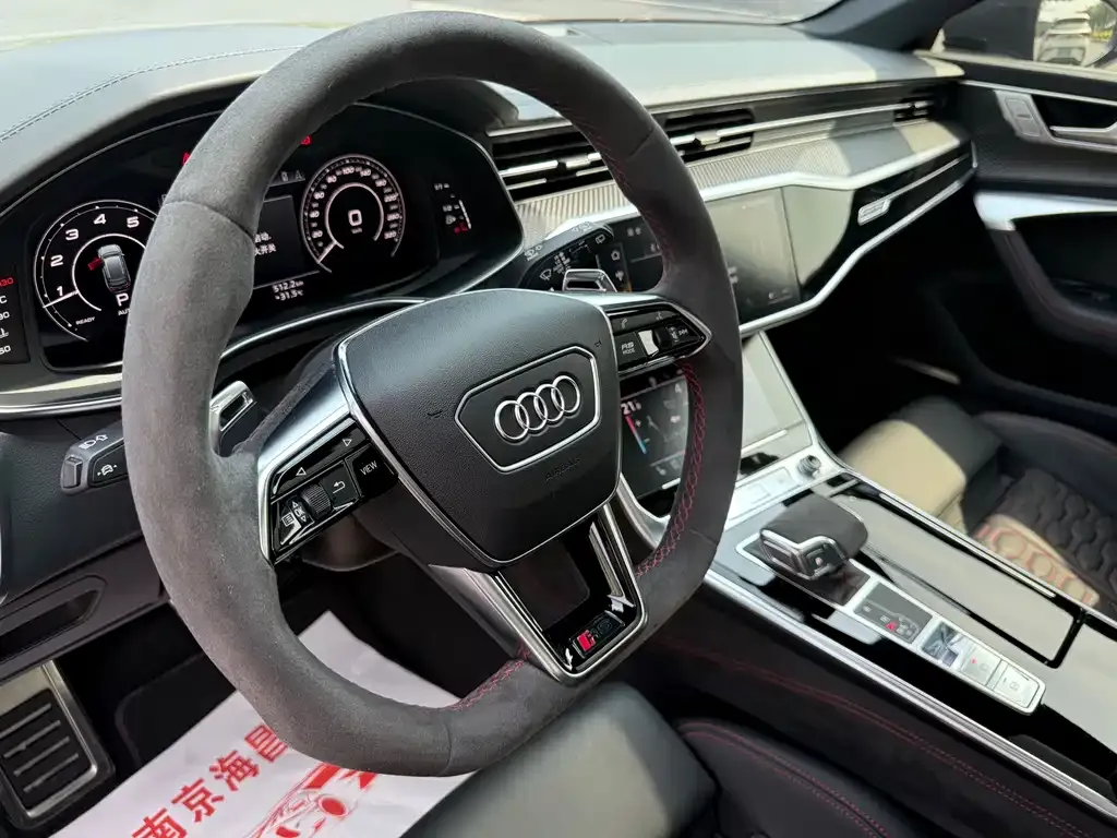 Audi RS 6 2021 из CN, фото 7