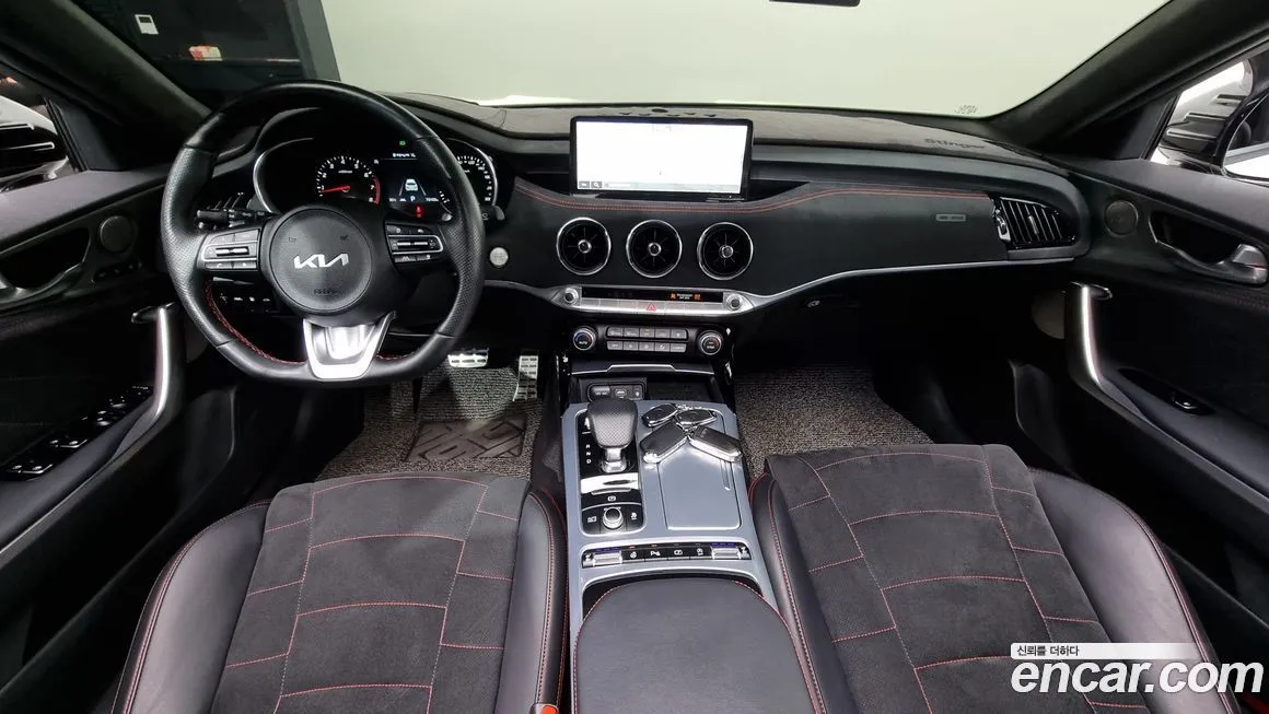 Kia Stinger 2023 из KR, фото 7